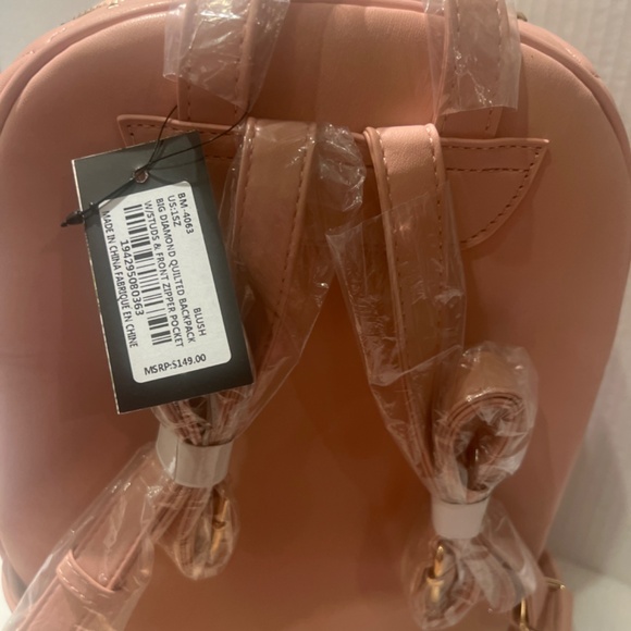 Badgley Mischka Diamond Quilted light Pink Backpack - Picture 9 of 9